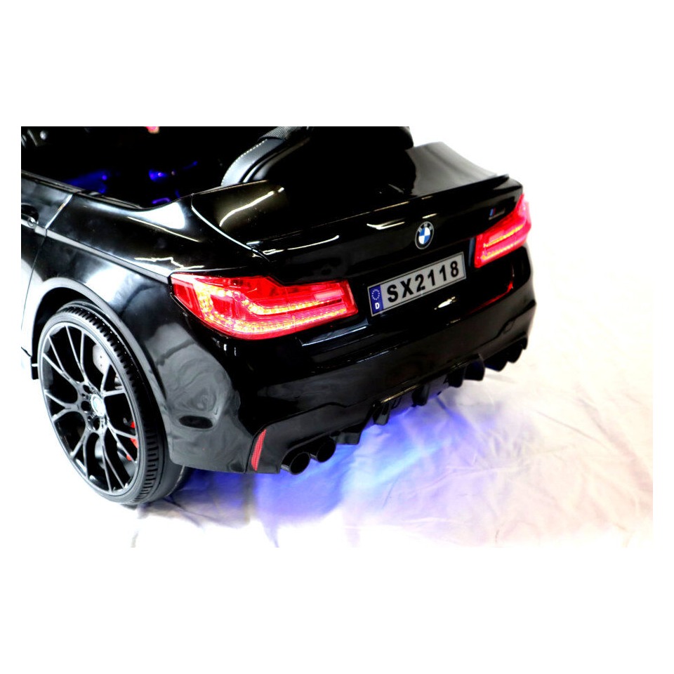 ES-Toys Elektro Kinderfahrzeug „BMW M5 Drift Version“ – lizenziert – 2x 12V7A Akku, 2 Motoren- 2,4Ghz Fernsteuerung, MP3, Ledersitz+EVA