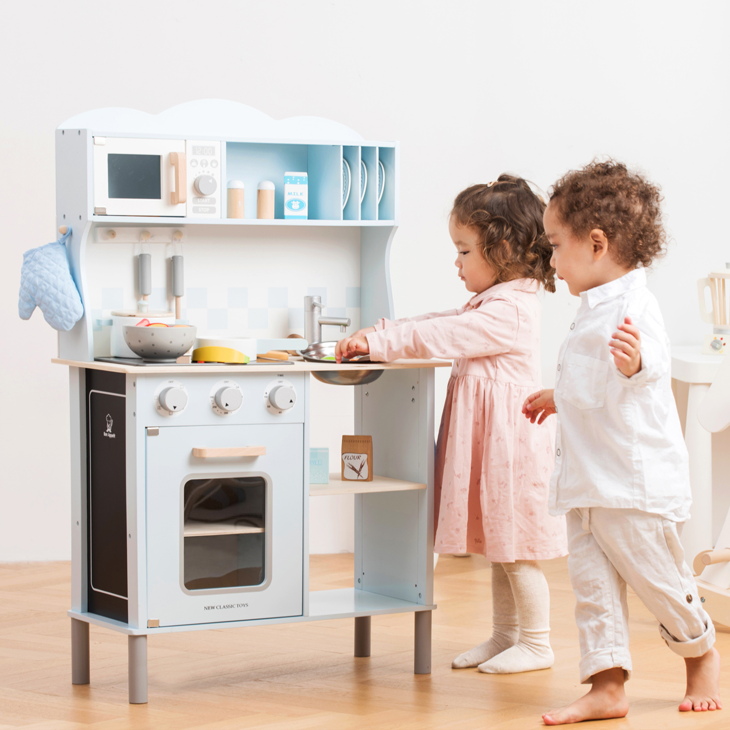 Küchenzeile Kinderküche aus Holz Modern mit Kochfeld Holzküche