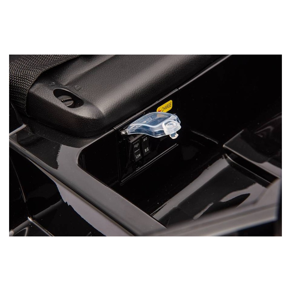 ES-Toys Elektro Kinderfahrzeug „Porsche Macan“ – Lizenziert – 12V10A Akku, 2,4Ghz Fernsteuerung, MP3+Leder+EVA – Pink ES-Toys Elektro Kinderfahrzeug „Porsche Macan“ – Lizenziert – 12V10A Akku, 2,4Ghz Fernsteuerung, MP3+Leder+EVA – Pink