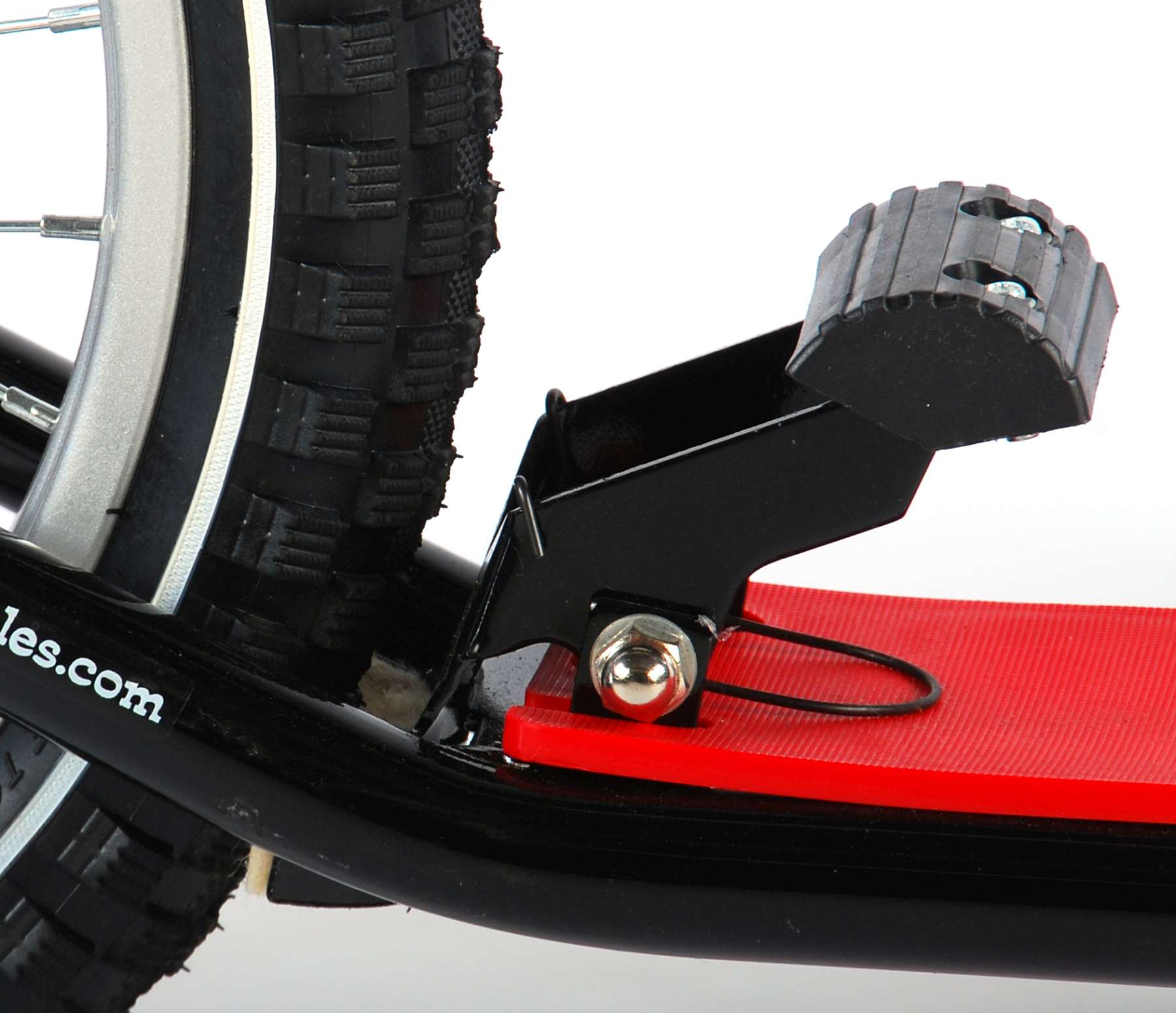 Roller 16 Zoll Kinderrad in Schwarz Rot Tretroller